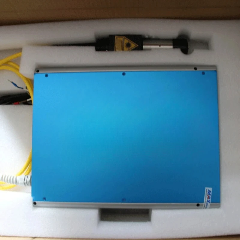 Fuente láser de fibra máxima d - Fiber Laser Source 20W reseña y precio